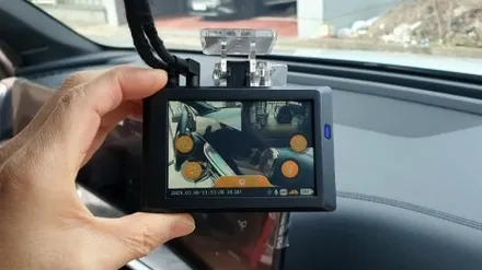 신차 쏘렌토하이브리드 글라스틴트 레이니블루 틴팅과 만도PX900 블랙박스 장착