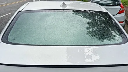 대전썬팅 BMW520D F10 세인트아모 스퍼터 반사썬팅으로 재시공하고 블랙박스 교체