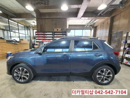 대전글라스틴트 반사썬팅전문 더카멀티샵에서 스토닉에 레이니블루 썬팅 입히기