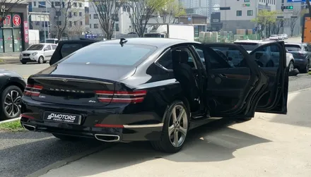 대전 글라스틴트 레이니블루 반사썬팅은 G80 비크블랙 색상에 잘 어울려요