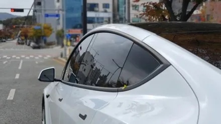 대전 테슬라신차패키지가 고민이라면  90모터스가 해결해드립니다.