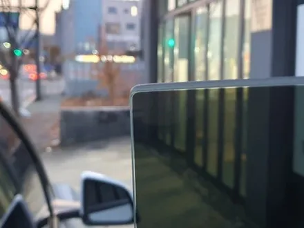 대전 모델Y RWD썬팅 /세인트아모 마스터시공점 90모터스