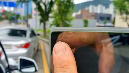 대전 뉴모델Y 주니퍼 펄화이트에 어울리는 블락포디 스카이블루 썬팅과 아이나비Z9900 블랙박스!!