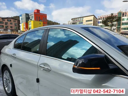 대전글라스틴트레이니블루 썬팅맛집 더카멀티샵 BMW520d(F10) 블루반사썬팅재시공