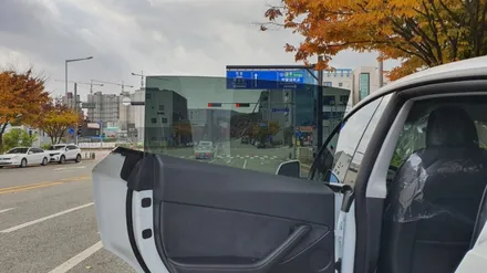 대전 테슬라신차패키지가 고민이라면  90모터스가 해결해드립니다.