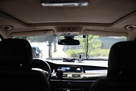 대전 BMW5GT 오래된 썬팅 다시하자 / 세인트아모 스퍼터