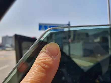 제네시스G80 썬팅은 글라스틴트 레이니블루