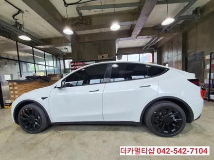 대전테슬라전문 더카멀티샵에서 모델Y신차패키지 시공하자
