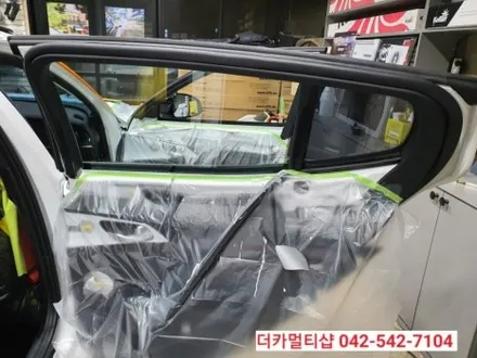 대전 글라스틴트 레이니블루전문 더카멀티샵에서 스팅어 신차검수 및 썬팅,블랙박스 장착