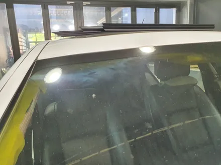 대전BMW5시리즈 썬팅재시공은  글라스틴트 반사필름 선셋으로