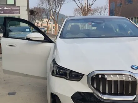 2024 BMW520i 에 잘 어울리는 썬팅필름 / 유쉴드 바이올렛 with 대전90모터스