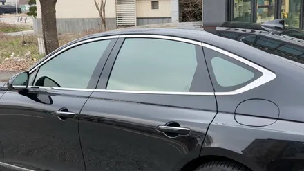 대전 글라스틴트 레이니블루 반사썬팅은 G80 비크블랙 색상에 잘 어울려요