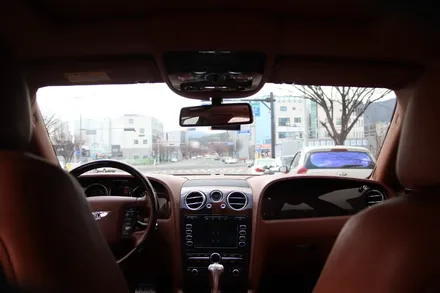 벤틀리플라잉스퍼 / 세인트아모 노블 시공기 /세인트아모마스터시공점 90모터스