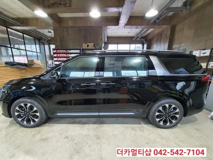 카니발KA4오로라블랙펄에 어울리는 맞춤썬팅은 글라스틴트 선셋 반사필름!!