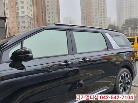 카니발KA4오로라블랙펄에 어울리는 맞춤썬팅은 글라스틴트 선셋 반사필름!!