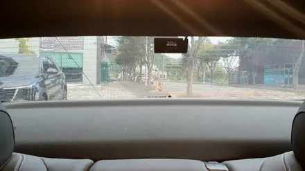 벤츠E220d쿠페(W213) 시인성 좋은 옵티멈CXT로 썬팅재시공