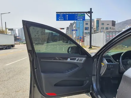 제네시스G80 썬팅은 글라스틴트 레이니블루