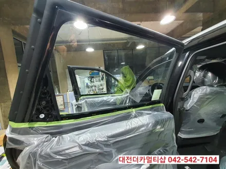 신차G4렉스턴 글라스틴트 반사썬팅으로 멋내기