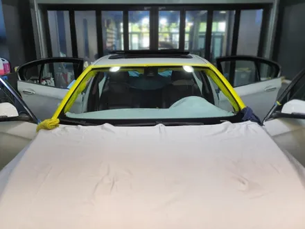 대전BMW5시리즈 썬팅재시공은  글라스틴트 반사필름 선셋으로