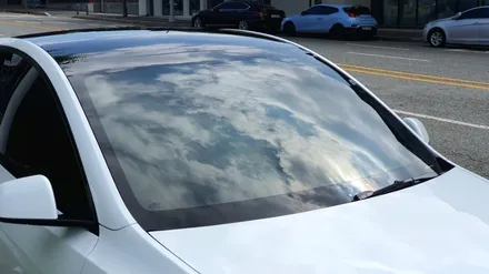대전 솔라가드프리미엄으로 완성된 테슬라 모델Y 썬팅