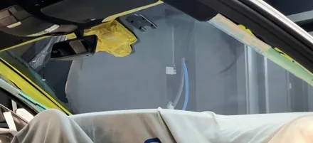 벤츠E220d쿠페(W213) 시인성 좋은 옵티멈CXT로 썬팅재시공