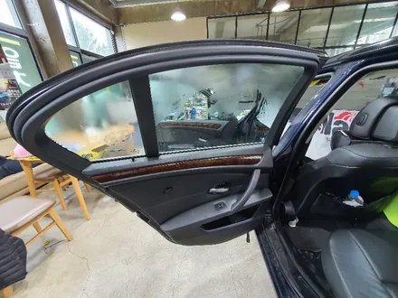 대전BMW528i(E60) 켈란카멜레온썬팅 전문 켈란가수원점 대전더카멀티샵