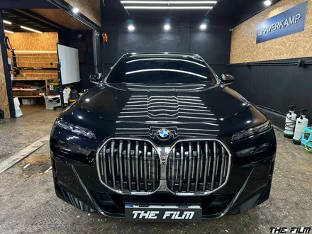 송파 랩핑, BMW 740i 투톤의 매력 발산 시간! 강력한 말끔함이 여러분들 차량에 적용될 예정. / 영등포구 당산동