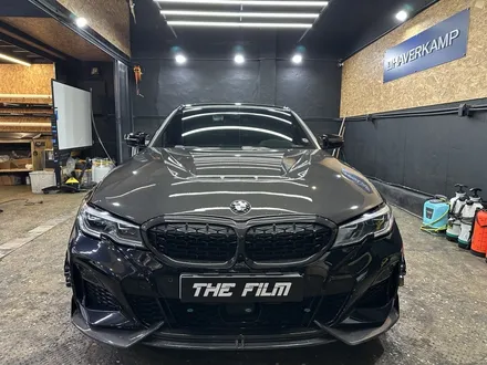 우주명차 BMW M340i. 카본 필름에 의해 섬려해진 분위기. 영등포 PPF. / 영등포구 당산동