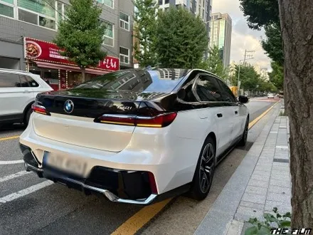 송파 랩핑, BMW 740i 투톤의 매력 발산 시간! 강력한 말끔함이 여러분들 차량에 적용될 예정. / 영등포구 당산동