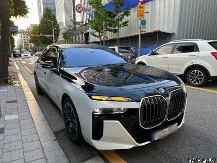 송파 랩핑, BMW 740i 투톤의 매력 발산 시간! 강력한 말끔함이 여러분들 차량에 적용될 예정. / 영등포구 당산동