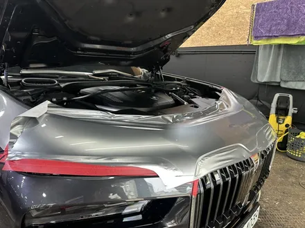 목동 랩핑, 실패가 없는 시스템 BMW 740i 고광택 GT 실버 투톤 랩핑. / 영등포구 당산동