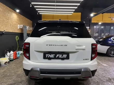 마포 랩핑, 투톤 랩핑하고 차량을 인도받으신다면 감회가 새로우실 겁니다! 토레스 차량처럼요. / 영등포구 당산동