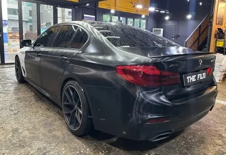 양천구 랩핑, 한없이 펼쳐지는 변신의 기술. 이번엔 단아하게! BMW G30 530i 랩핑. / 영등포구 당산동