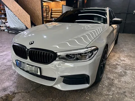 양천구 랩핑, 한없이 펼쳐지는 변신의 기술. 이번엔 단아하게! BMW G30 530i 랩핑. / 영등포구 당산동