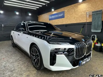 송파 랩핑, BMW 740i 투톤의 매력 발산 시간! 강력한 말끔함이 여러분들 차량에 적용될 예정. / 영등포구 당산동