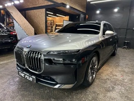 목동 랩핑, 실패가 없는 시스템 BMW 740i 고광택 GT 실버 투톤 랩핑. / 영등포구 당산동