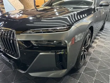 강남 랩핑 BMW i7을 롤스로이스 보다 고급지게 만드는 방법! / 영등포구 당산동