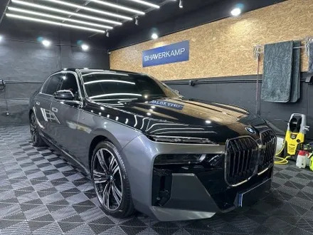 강남 랩핑 BMW i7을 롤스로이스 보다 고급지게 만드는 방법! / 영등포구 당산동