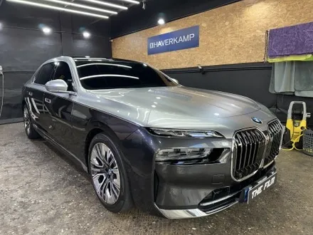 목동 랩핑, 실패가 없는 시스템 BMW 740i 고광택 GT 실버 투톤 랩핑. / 영등포구 당산동