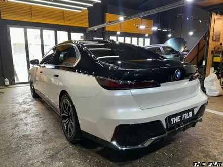 송파 랩핑, BMW 740i 투톤의 매력 발산 시간! 강력한 말끔함이 여러분들 차량에 적용될 예정. / 영등포구 당산동