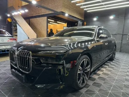 강남 랩핑 BMW i7을 롤스로이스 보다 고급지게 만드는 방법! / 영등포구 당산동