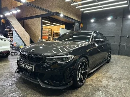 우주명차 BMW M340i. 카본 필름에 의해 섬려해진 분위기. 영등포 PPF. / 영등포구 당산동