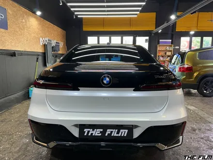 송파 랩핑, BMW 740i 투톤의 매력 발산 시간! 강력한 말끔함이 여러분들 차량에 적용될 예정. / 영등포구 당산동