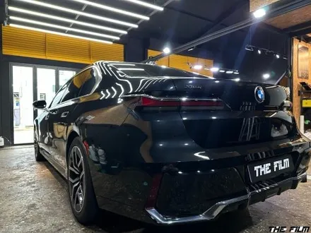 송파 랩핑, BMW 740i 투톤의 매력 발산 시간! 강력한 말끔함이 여러분들 차량에 적용될 예정. / 영등포구 당산동