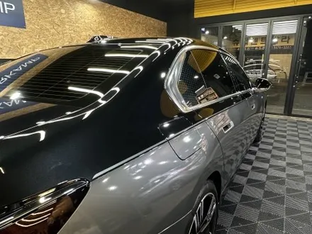 강남 랩핑 BMW i7을 롤스로이스 보다 고급지게 만드는 방법! / 영등포구 당산동