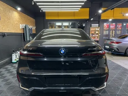 강남 랩핑 BMW i7을 롤스로이스 보다 고급지게 만드는 방법! / 영등포구 당산동
