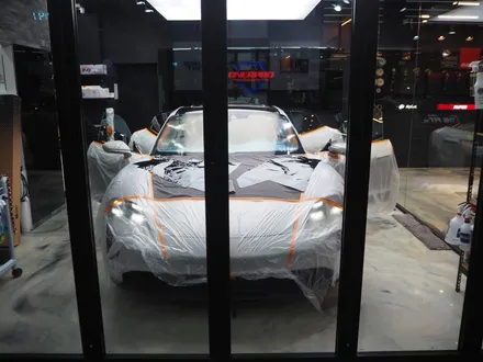 포르쉐 타이칸 GTS!! 신차패키지 꼼꼼샵(틴팅+전체PPF+블랙박스 등) / 강남 송파 서초