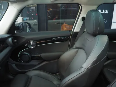 BMW MINI~ 글라스틴트 옵틱 W 틴팅 시공 잘 어울리죠? / 강남 송파 서초