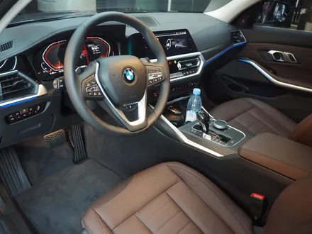 BMW 330i 미네랄그레이, 솔라가드 퀀텀이랑 잘 어울려요! / 강남 송파 서초