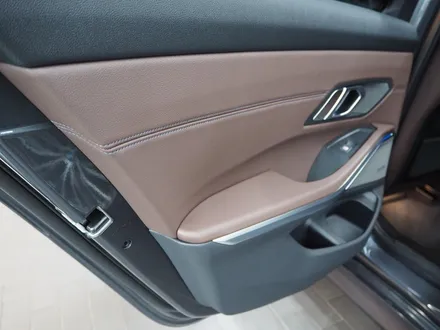 BMW 330i 미네랄그레이, 솔라가드 퀀텀이랑 잘 어울려요! / 강남 송파 서초